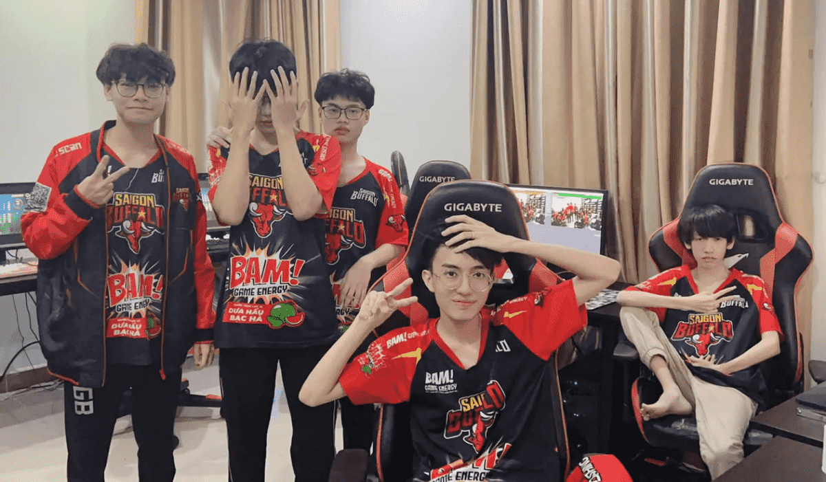 越媒硬怼LOL：拳头根本不在乎越南赛区，拳头：怪我咯？